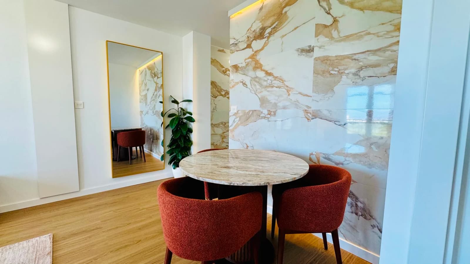 Penthouse In Torrevieja - Image 9