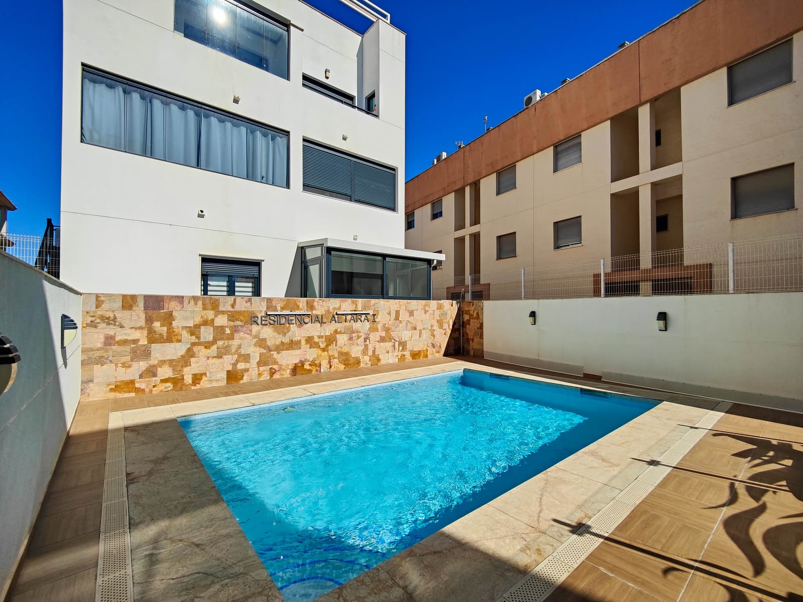 Luxery Apartment In Guardamar - Image 5