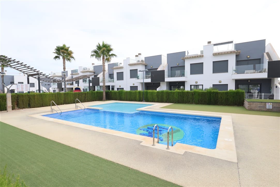 Top Gloor Bungalow In Pilar De La Horodada - Image 2