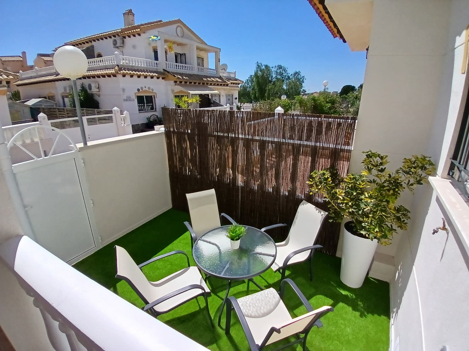 Townhouse In Orihuela Costa - Image 5