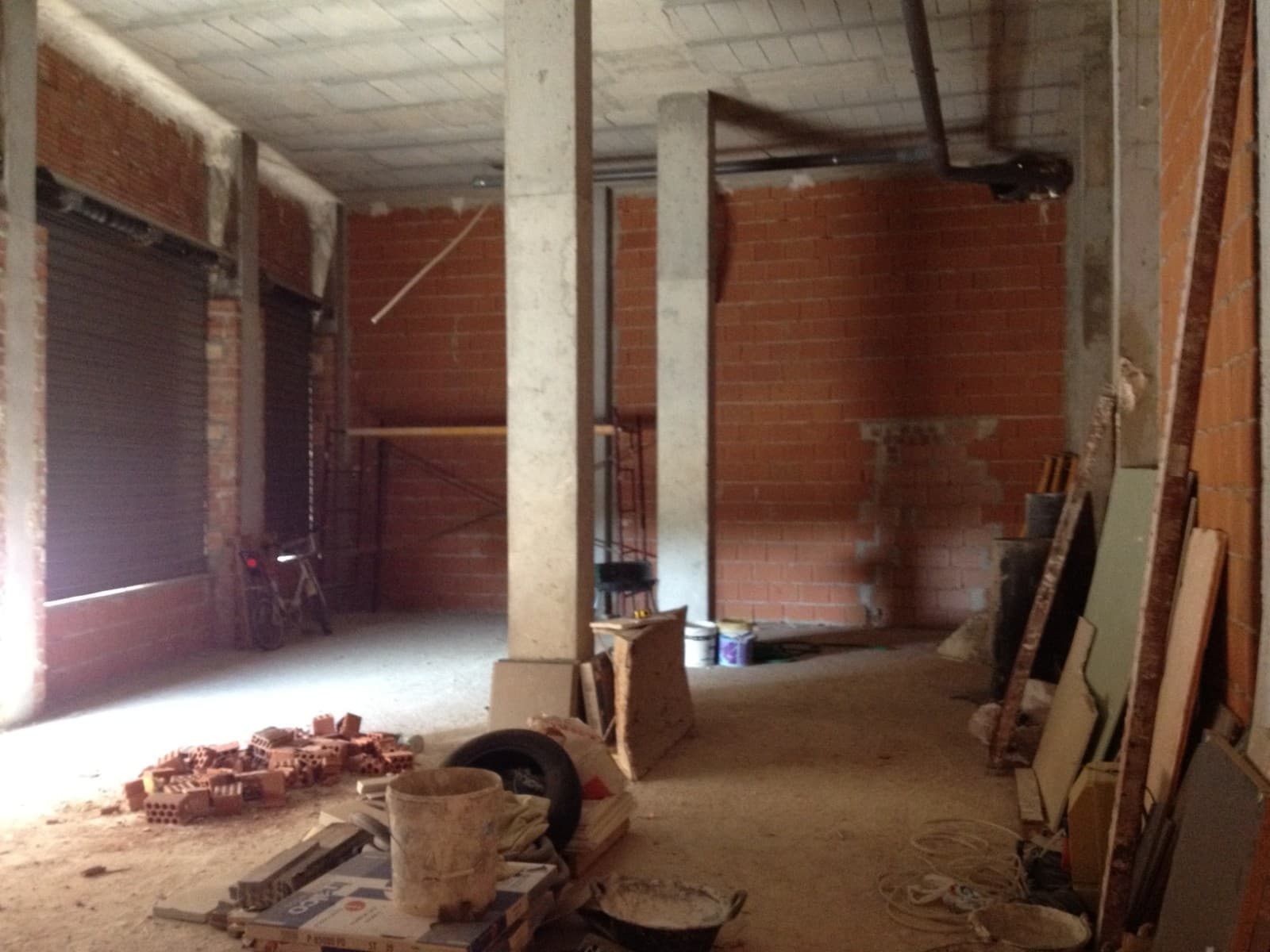 Commercial In Los Montesinos - Image 6