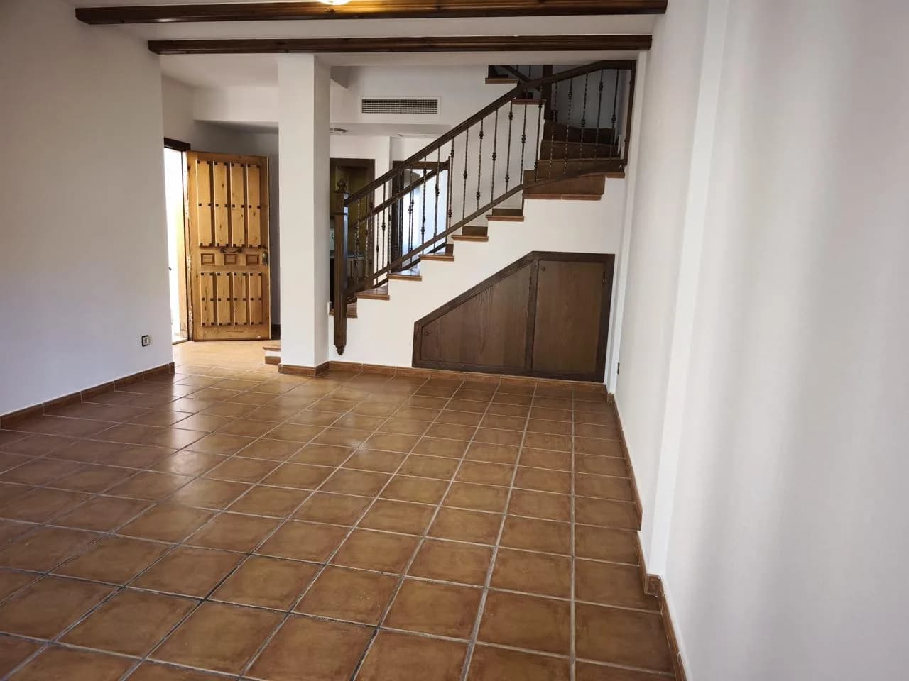 Bungalow Adosado Con Jardín, Solárium Y Piscina En Algorfa - Image 9