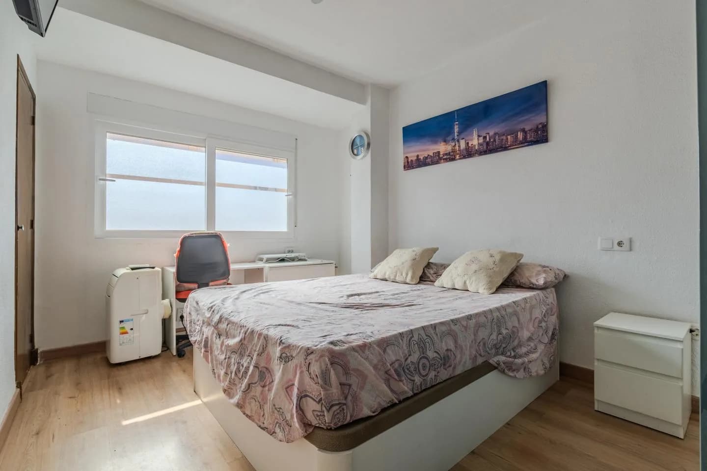 Acogedor Piso De 2 Dormitorios En Alicante - Image 8
