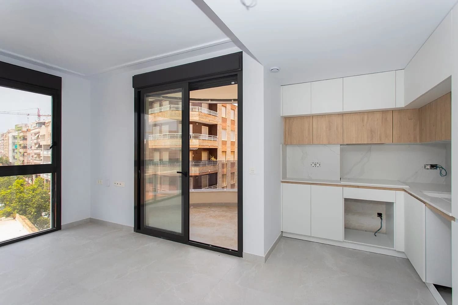 Apartamento In Torrevieja - Image 7