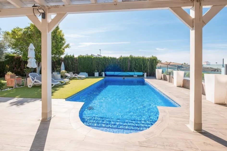 Independent Villa In San Fulgencio - Image 7