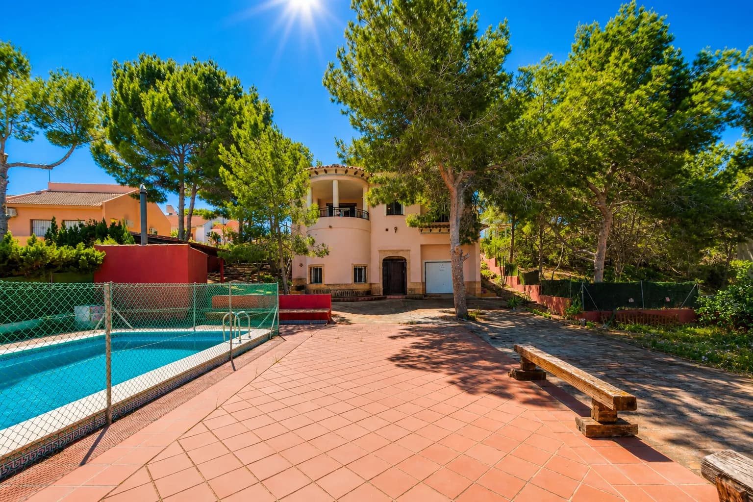 Chalet In San Miguel De Salinas - Image 2