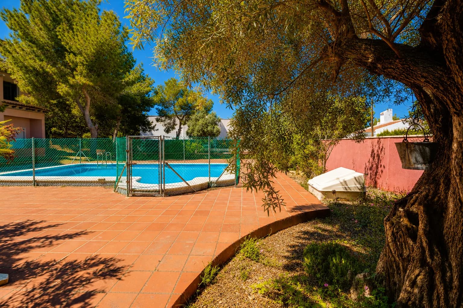 Chalet In San Miguel De Salinas - Image 3