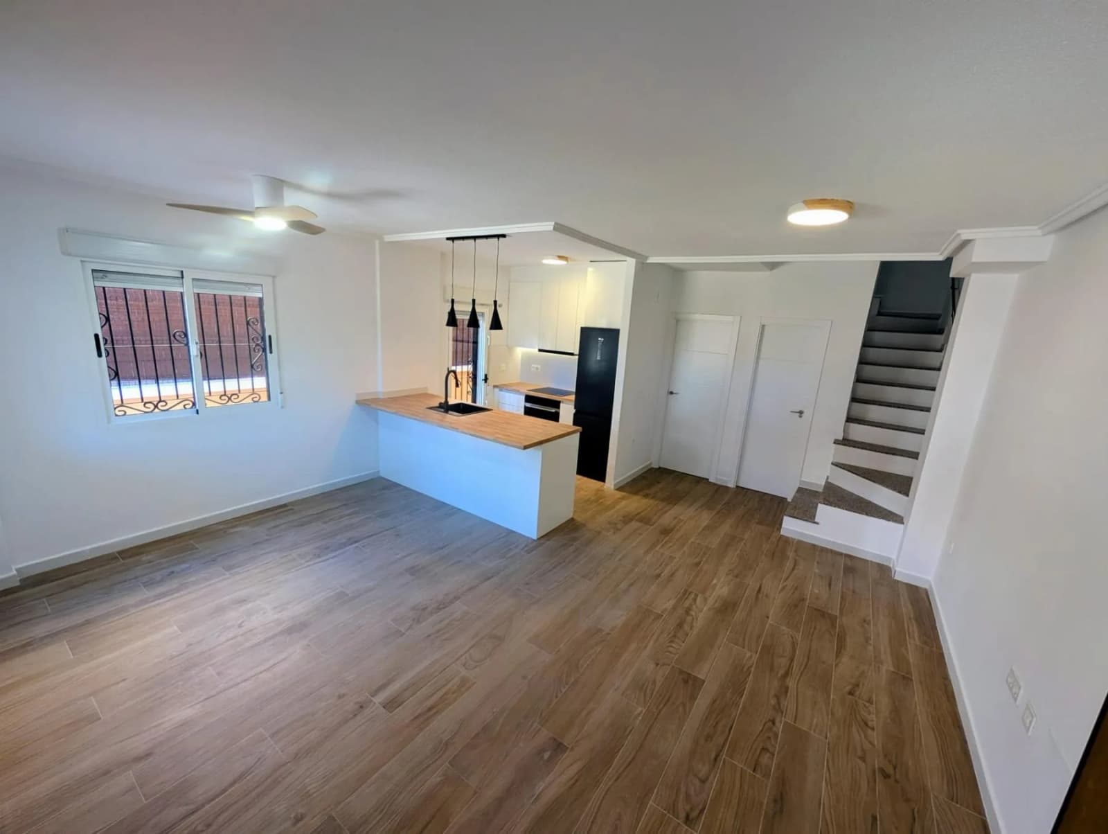 Chalet In Orihuela Costa - Image 3