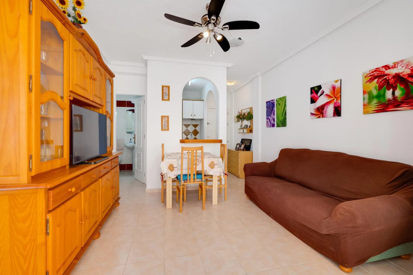 Bungalow In Torrevieja - Image 3