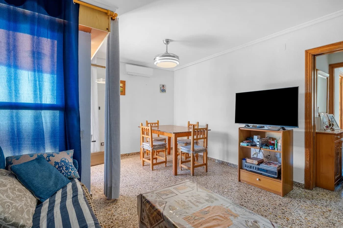 Apartment de 3 chambres à vendre à Arenales del Sol, Alicante - Image 5