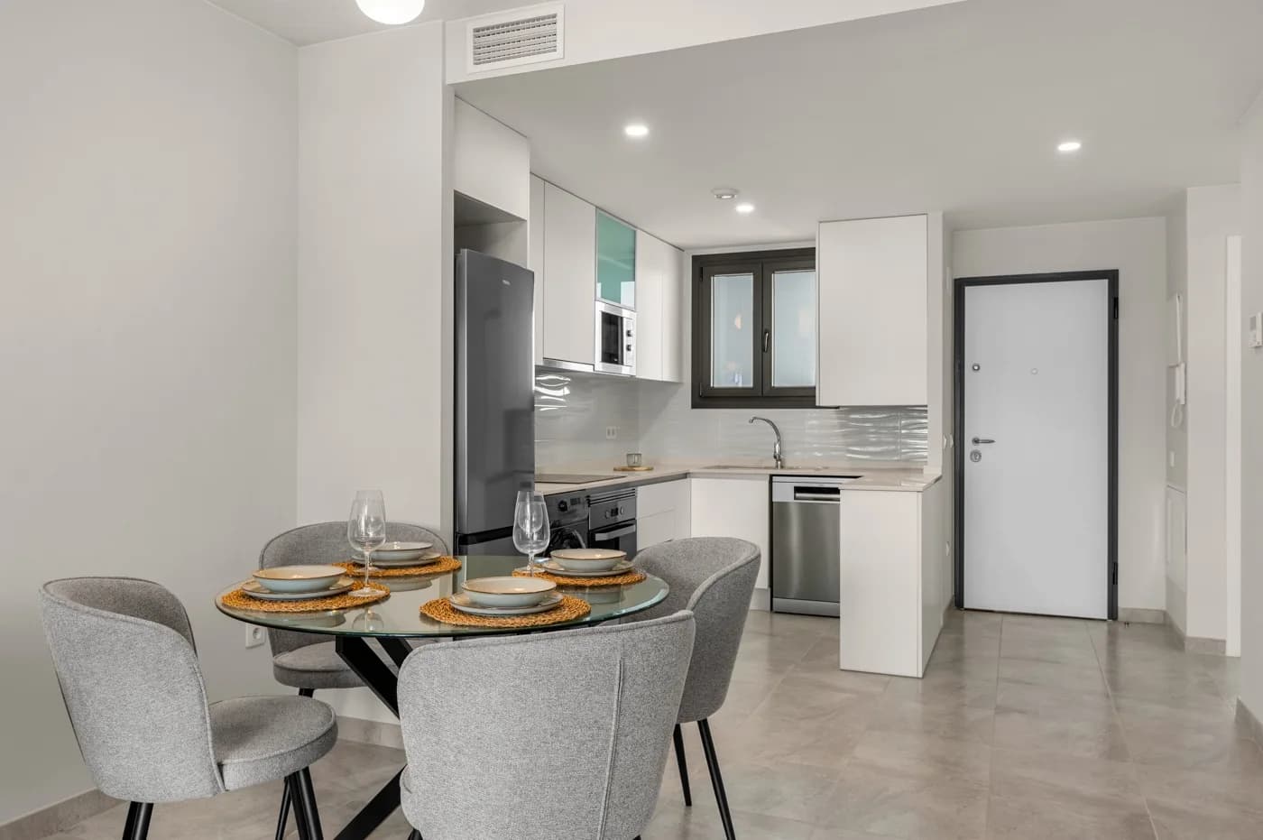 Apartment met 2 slaapkamers te koop in Villamartín, Alicante - Image 8