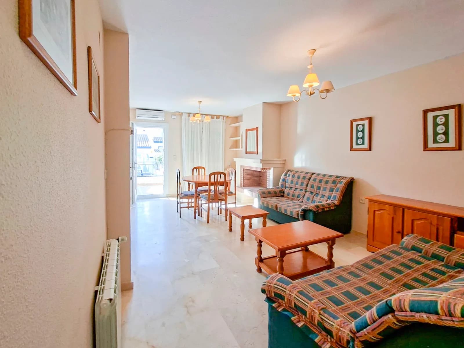 Town House In Villamartín - Image 4