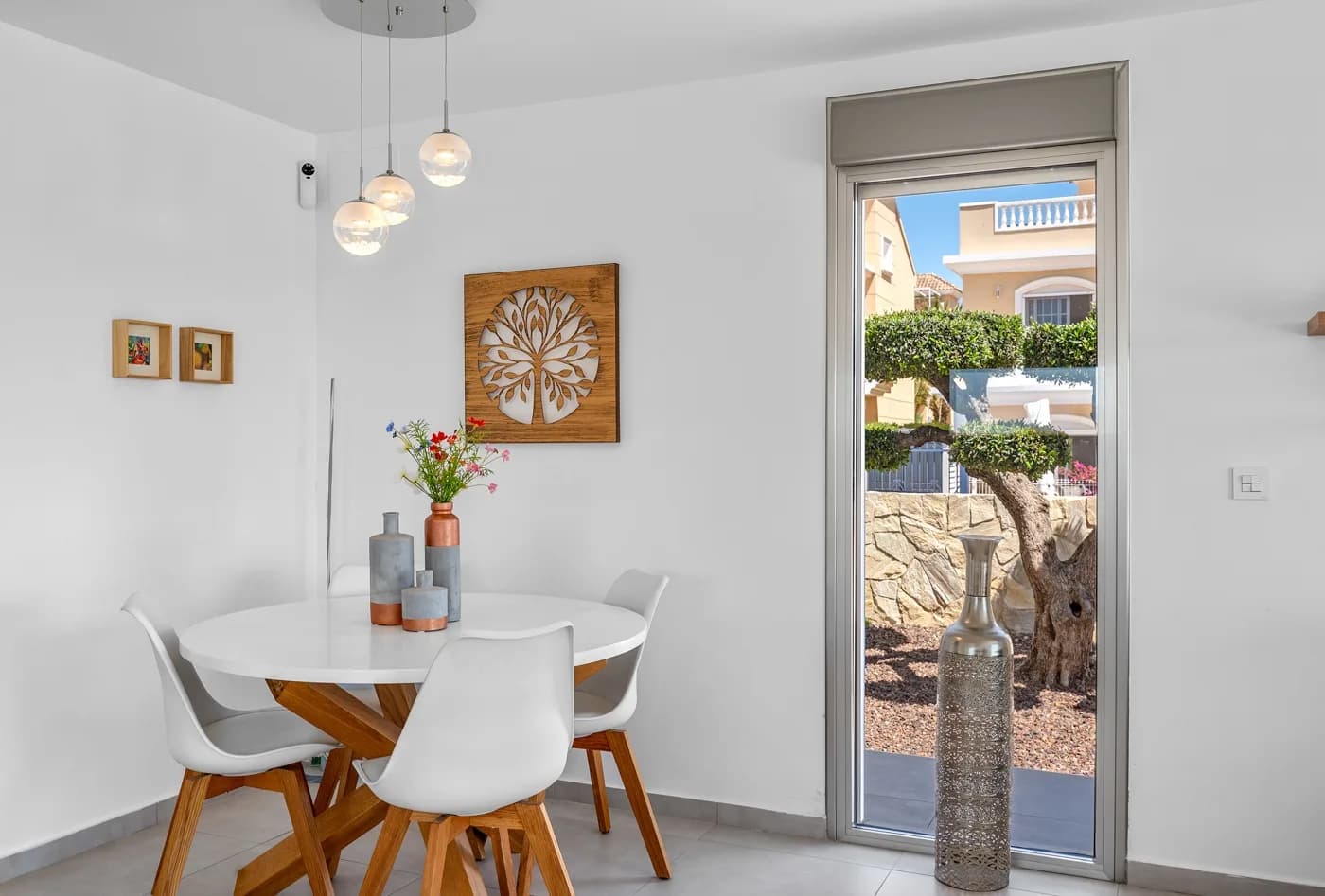 Villa de 3 dormitorios en venta en La Marina, Alicante - Image 7