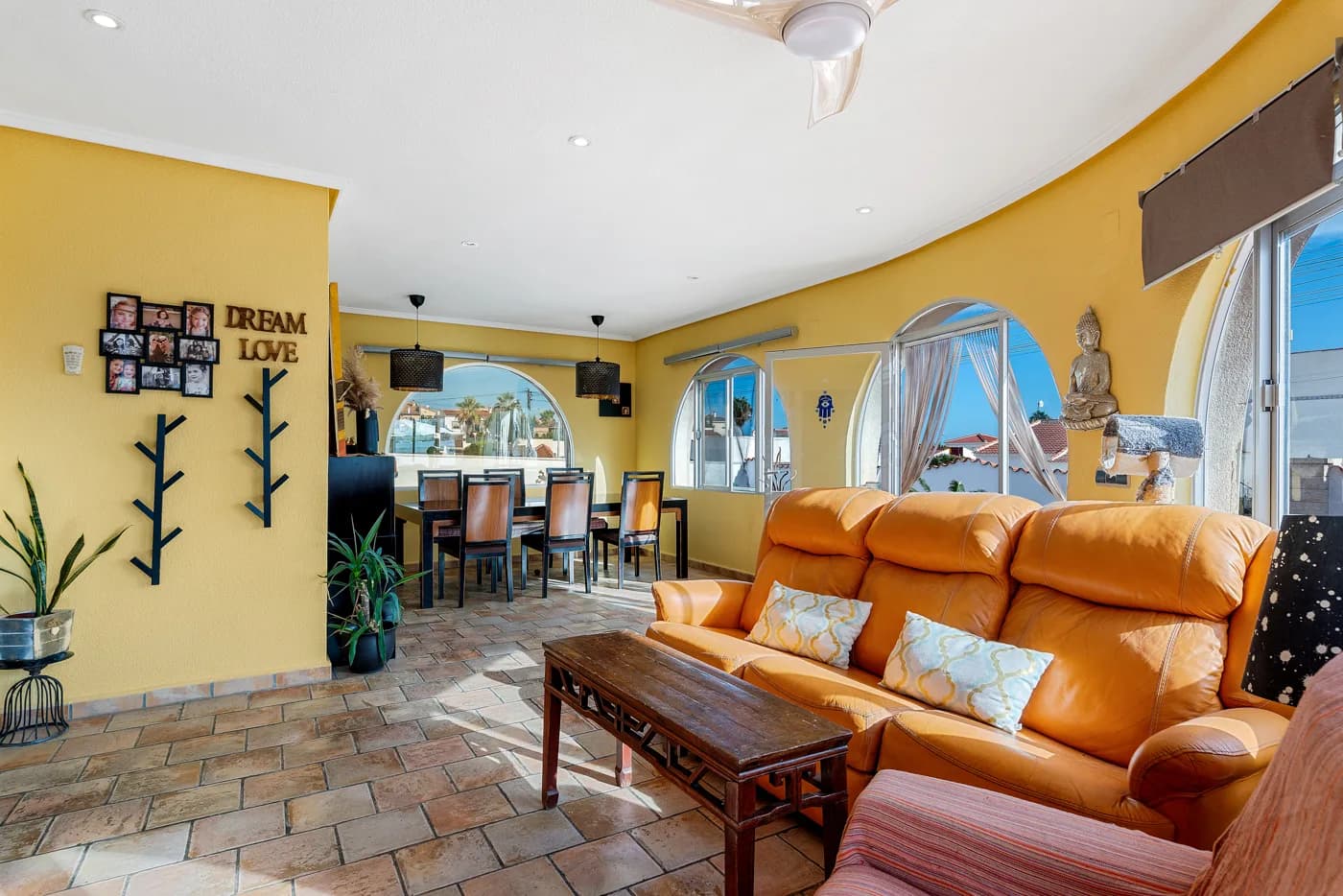 4 Bedroom Villa for Sale in Ciudad Quesada - Rojales, Alicante - Image 2
