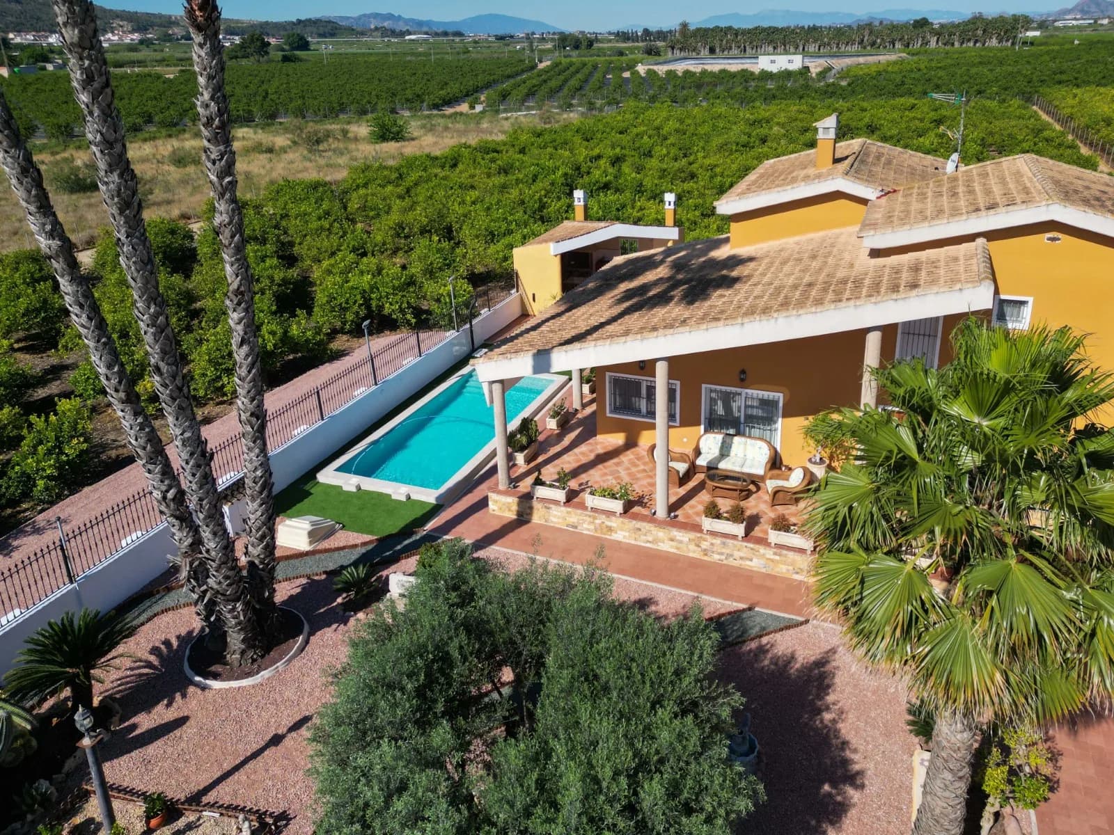 Finca - Country Property In Orihuela - Image 2
