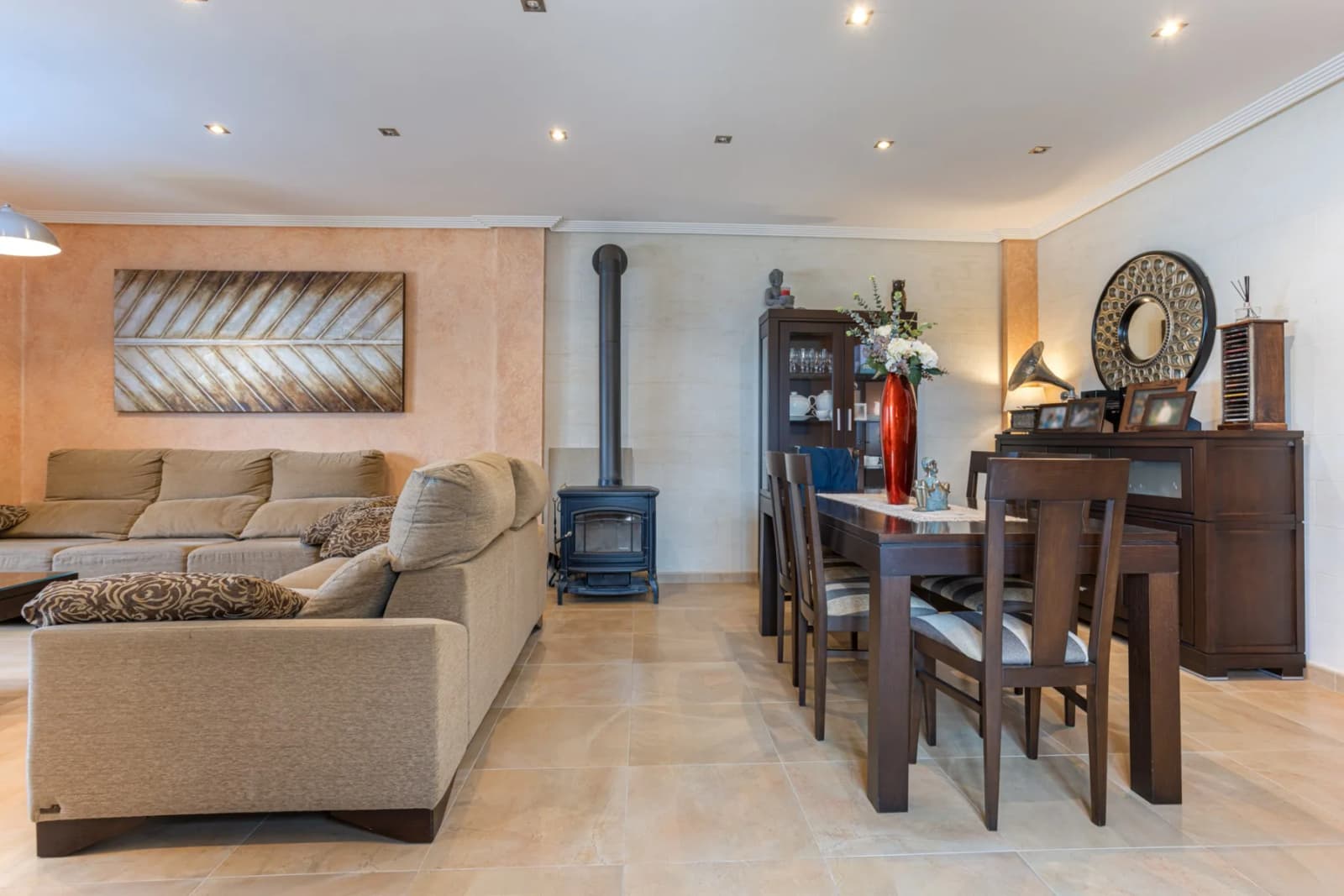 Detached Villa In Los Montesinos - Image 5