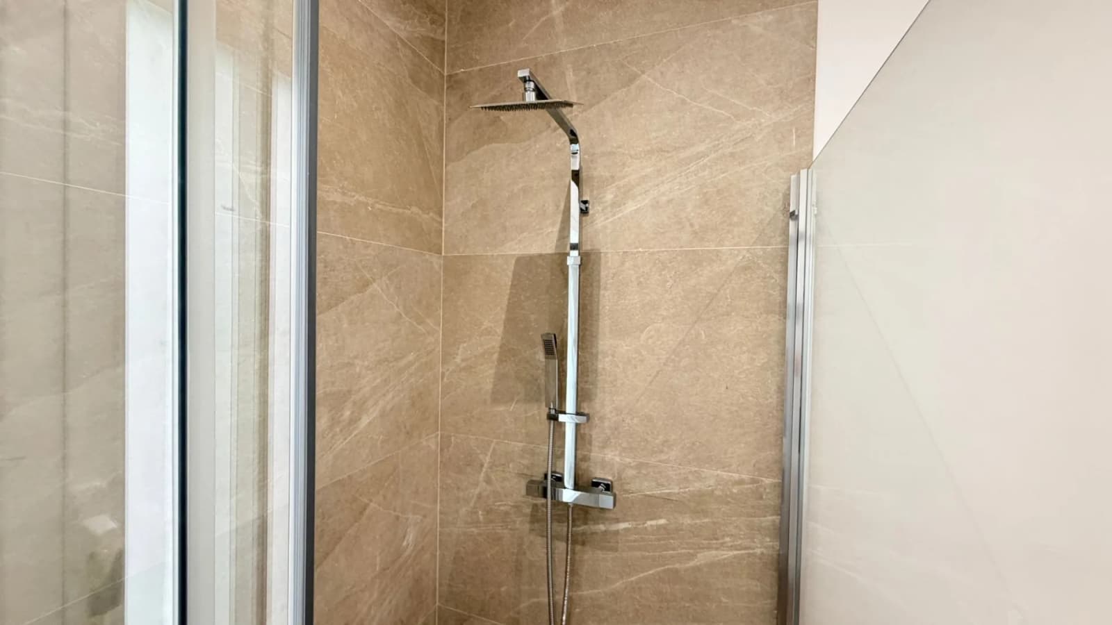Townhouse met 3 slaapkamers te koop in Catral, Alicante - Image 9