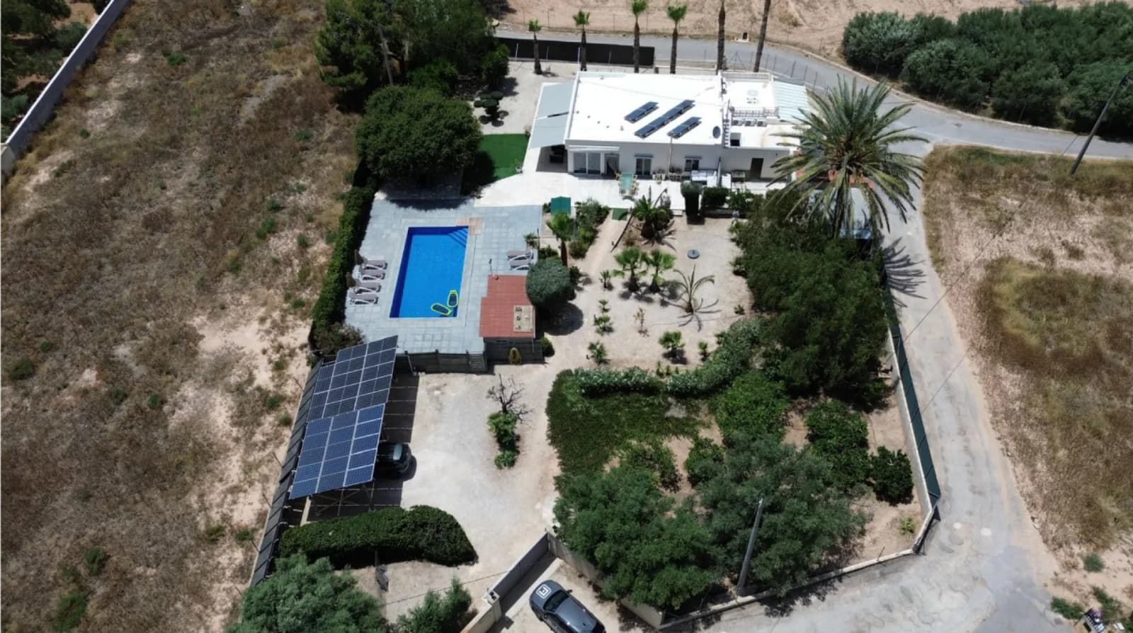 Detached Villa In Crevillente - Image 4