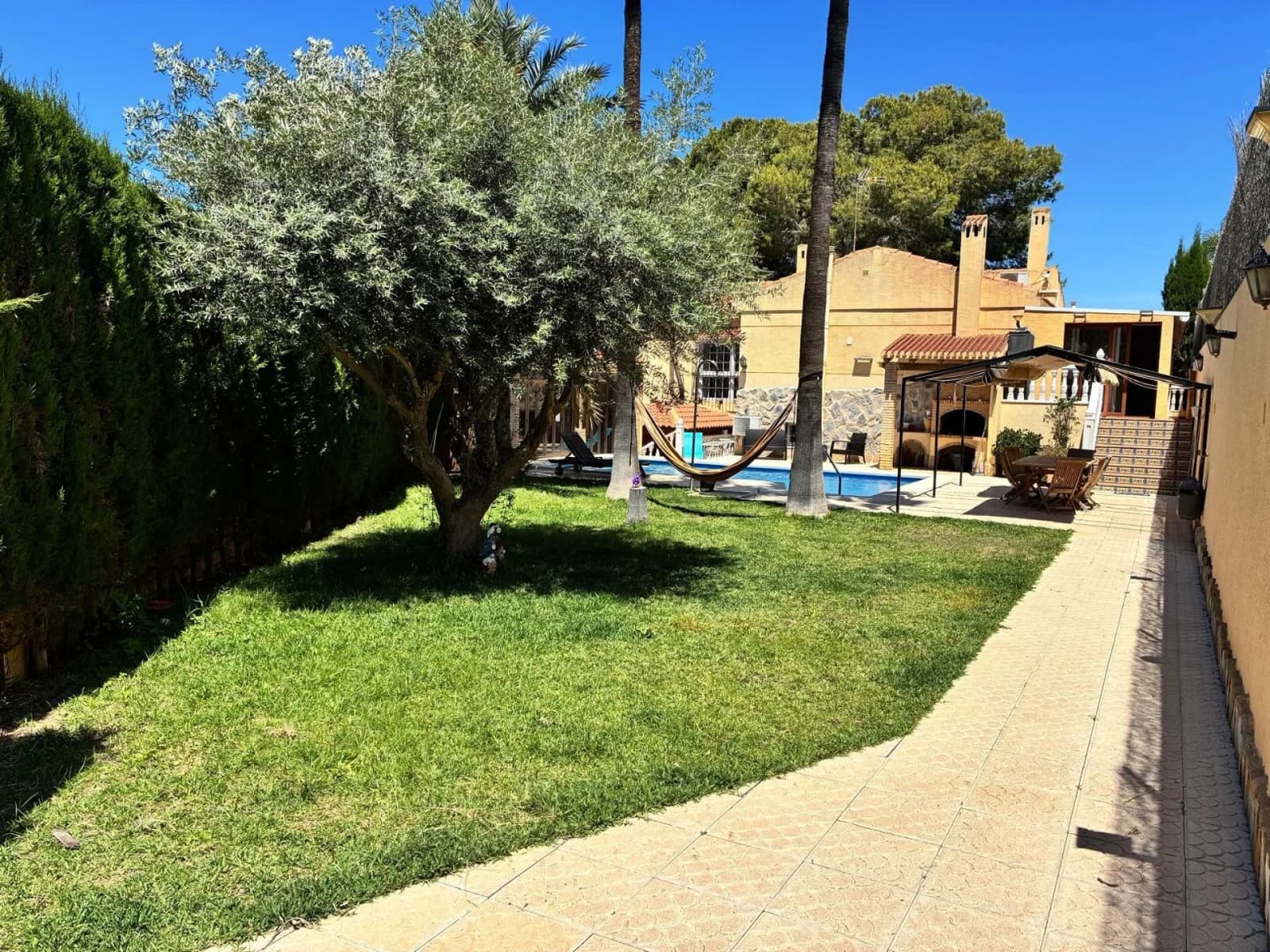 Detached Villa In Los Balcones - Image 5