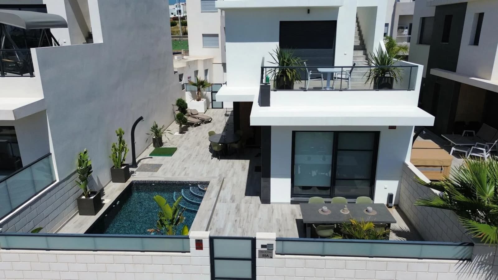 Detached Villa In Benijofar - Image 2