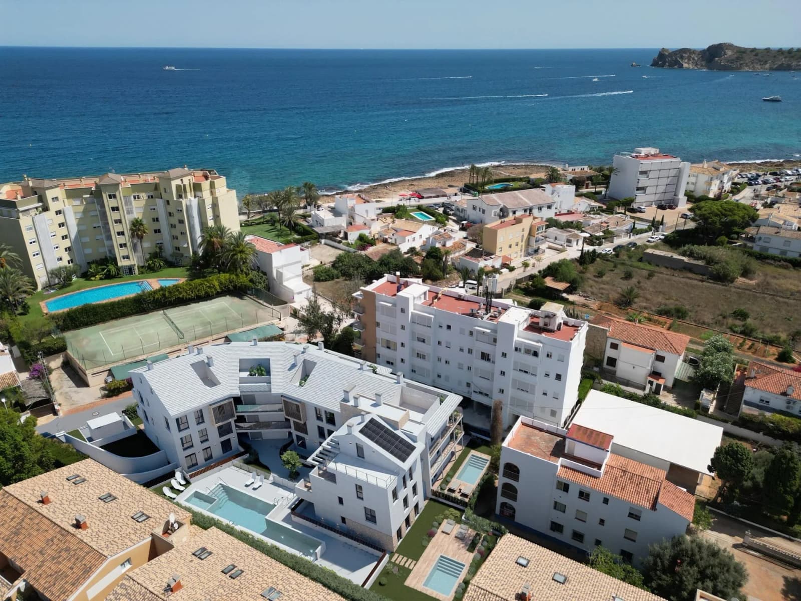 Apartment de 2 chambres à vendre à Jávea Xàbia, Alicante - Image 2