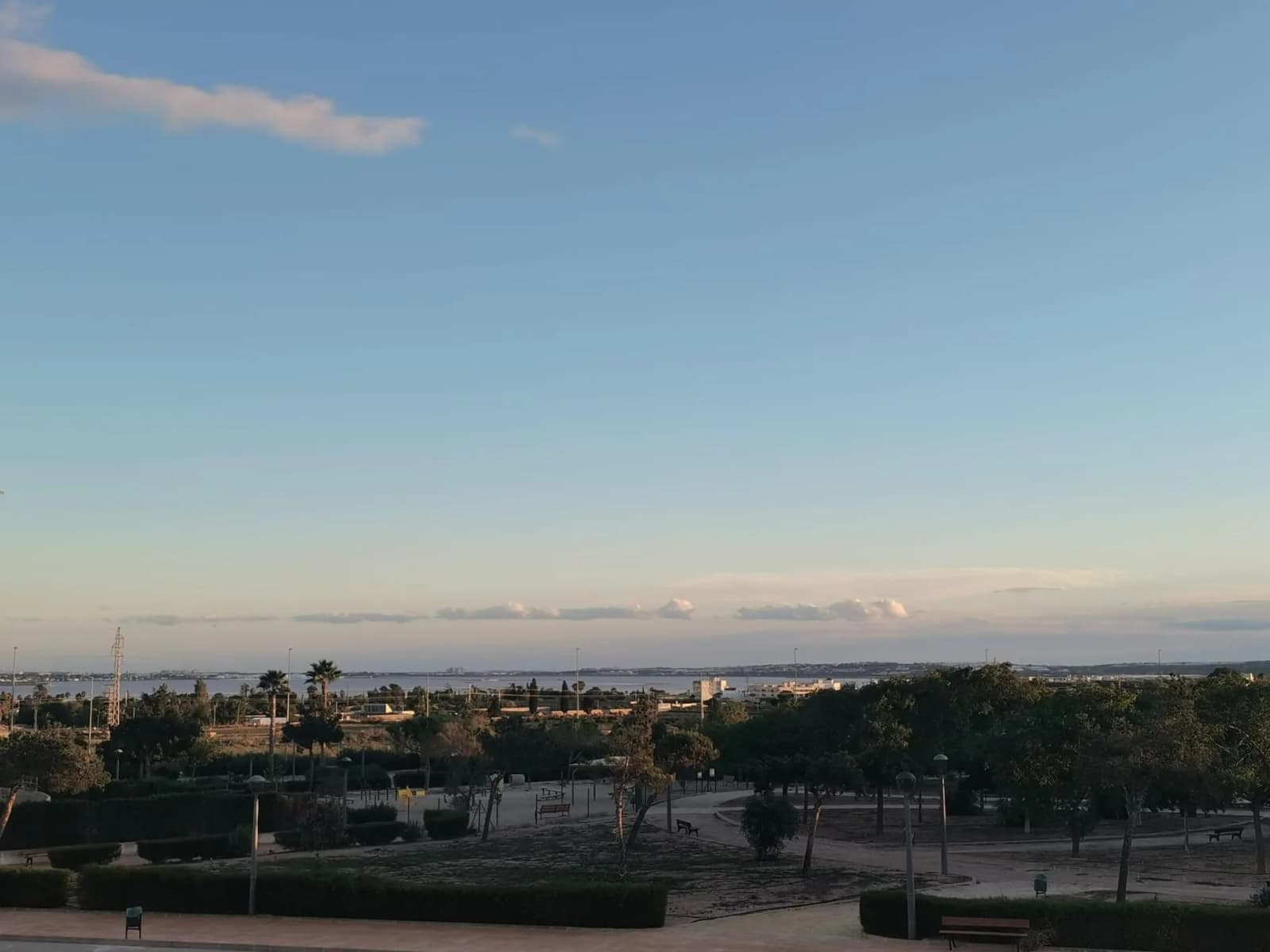 Villa de 5 dormitorios en venta en Los Montesinos, Alicante - Image 3