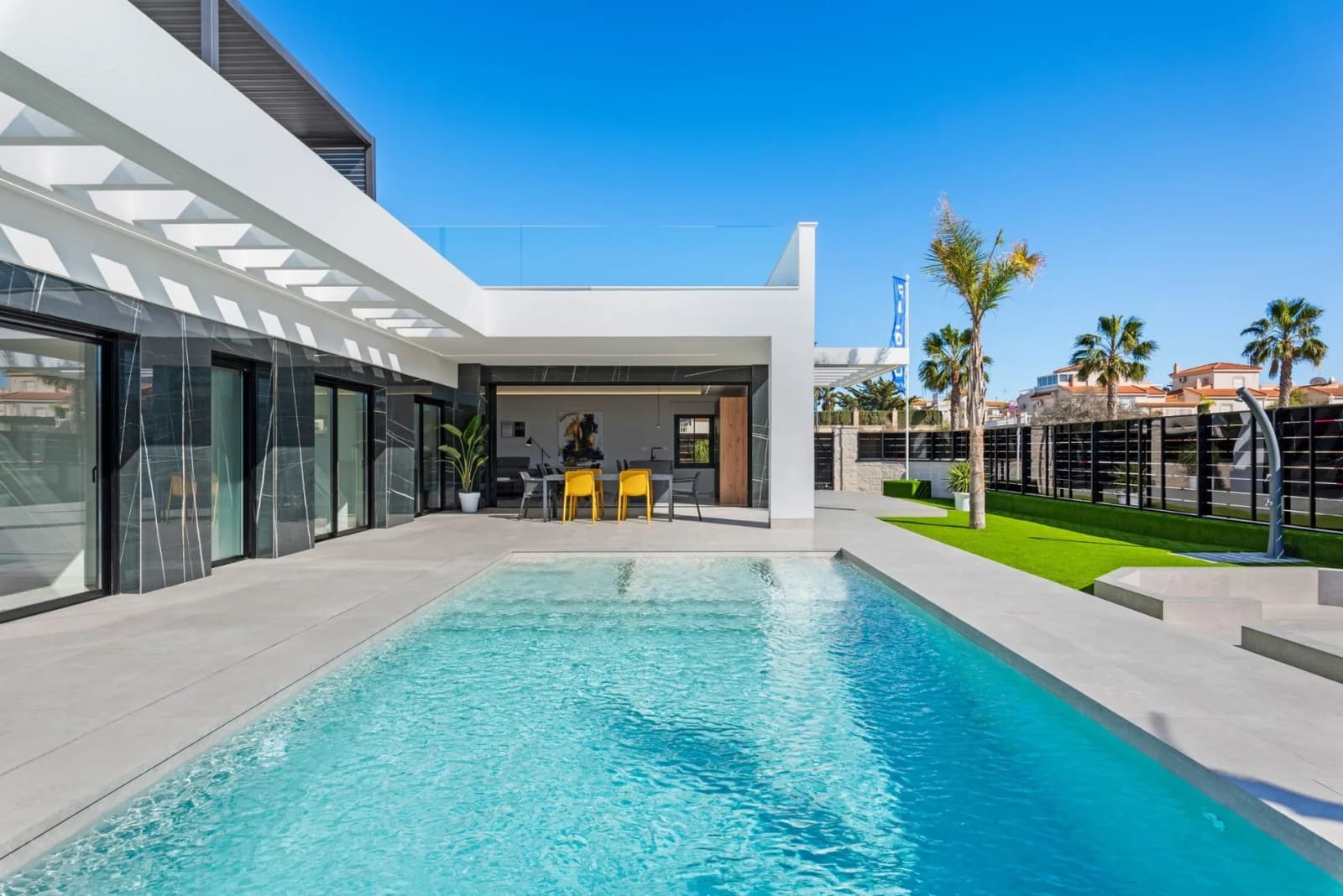 Villa de 3 dormitorios en venta en Algorfa, Alicante