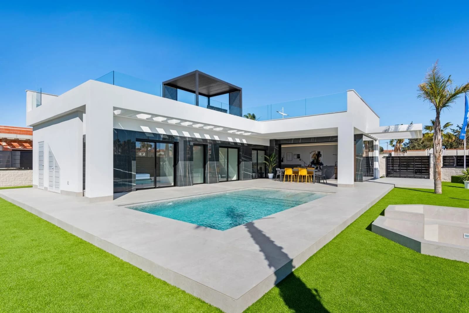 Villa de 3 dormitorios en venta en Algorfa, Alicante - Image 4