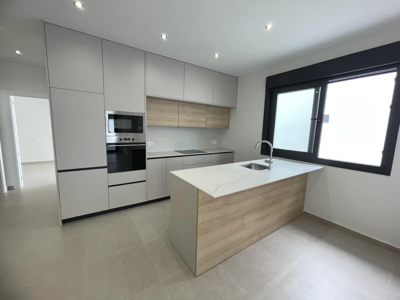 3 Bedroom Villa for Sale in Almoradi, Alicante - Image 6