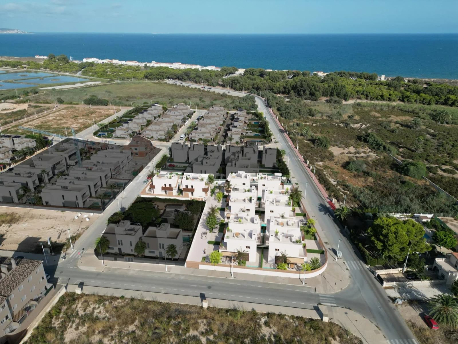3 Bedroom Villa for Sale in La Marina, Alicante - Image 2