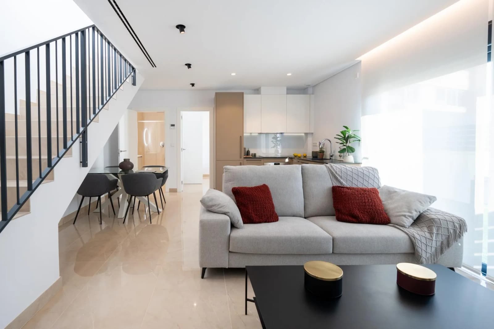 3 Bedroom Villa for Sale in La Marina, Alicante - Image 6