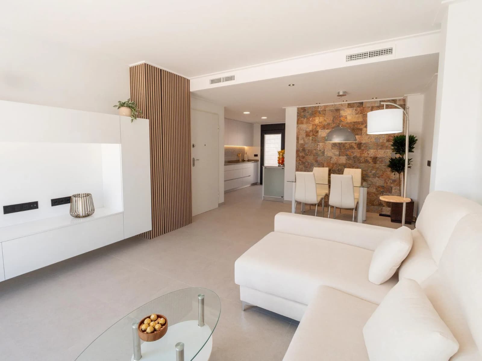 Villa с 3 спальнями на продажу в San Fulgencio, Alicante - Image 4