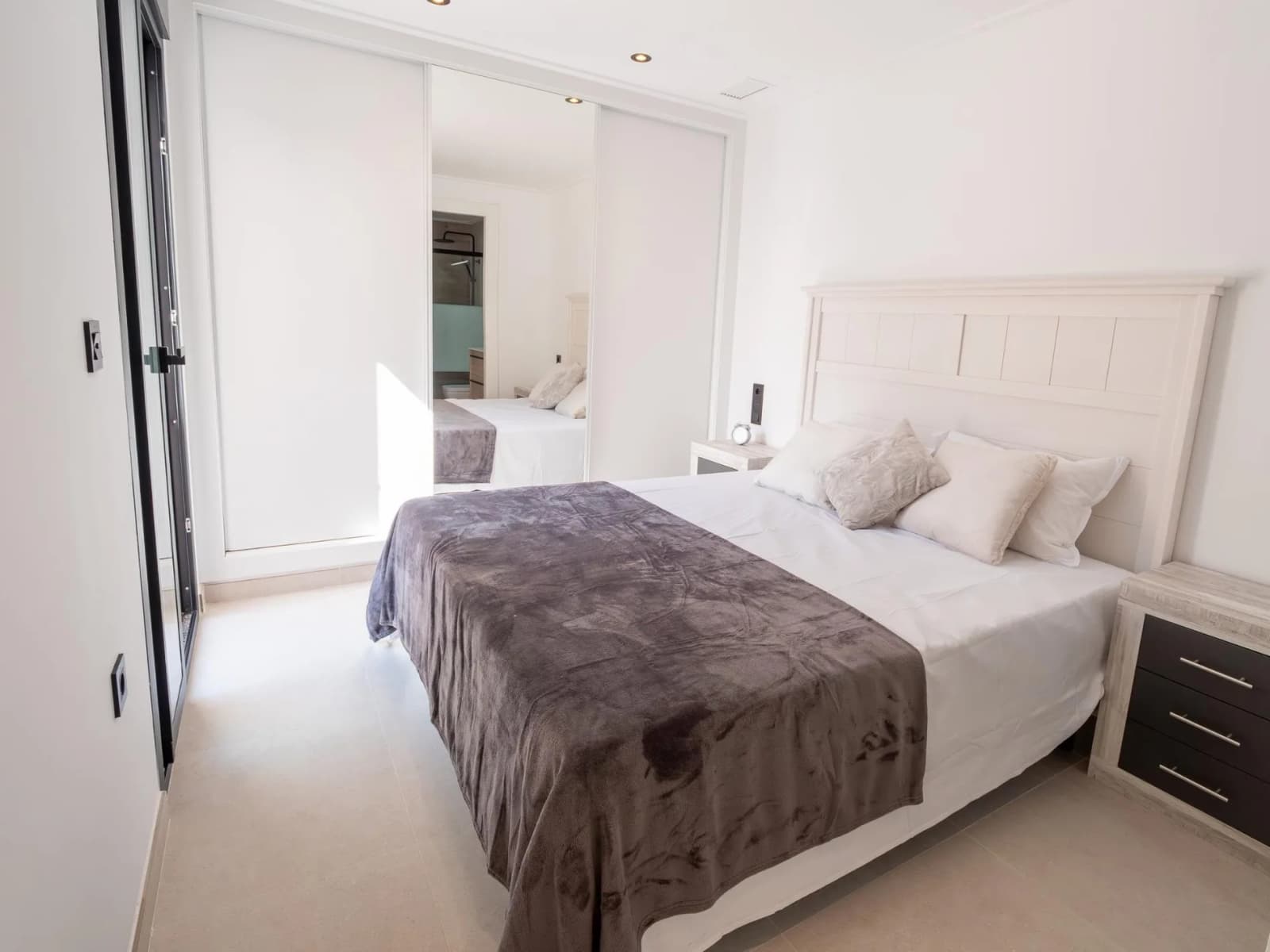 Villa с 3 спальнями на продажу в San Fulgencio, Alicante - Image 7