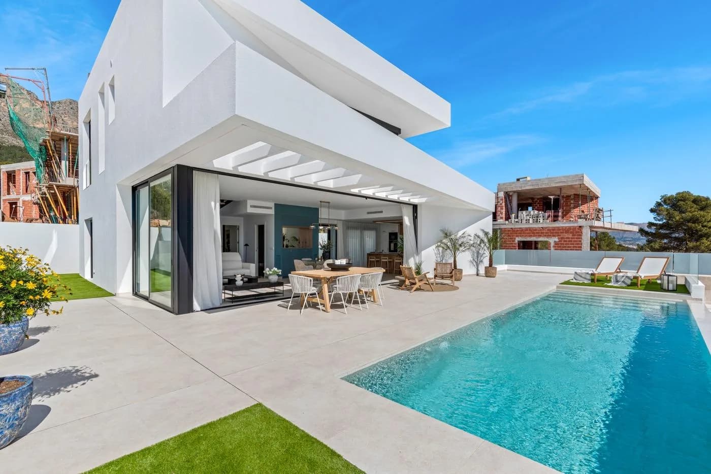 3 Bedroom Villa for Sale in Polop, Alicante - Image 4