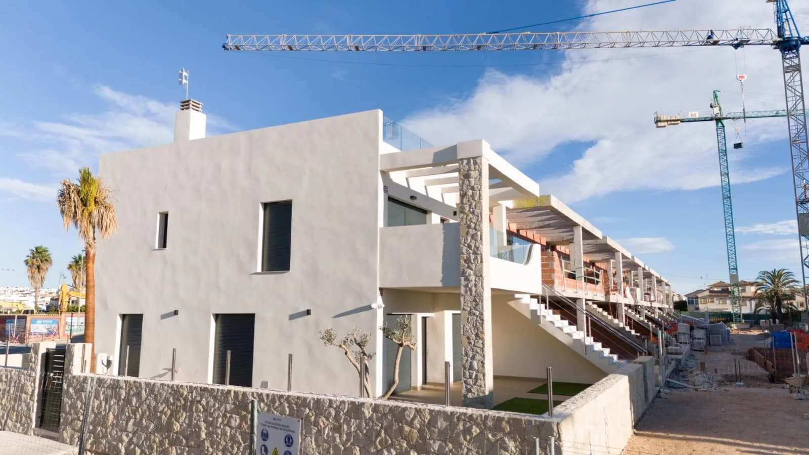 3 Bedroom Bungalow for Sale in Pilar de La Horadada, Alicante - Image 5