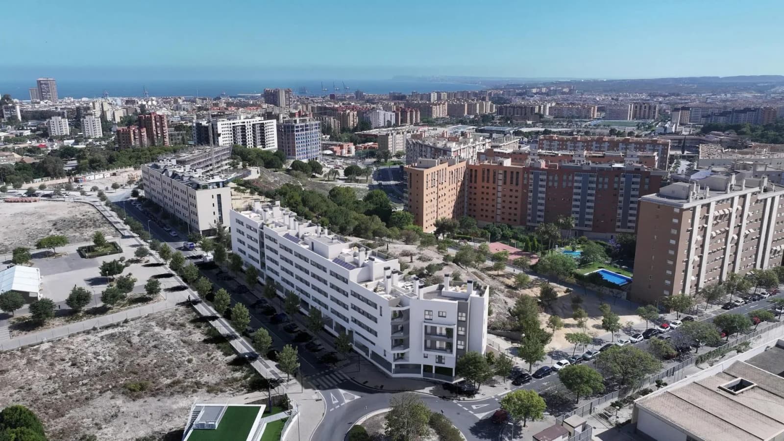 Villa met 4 slaapkamers te koop in Alicante - Image 6