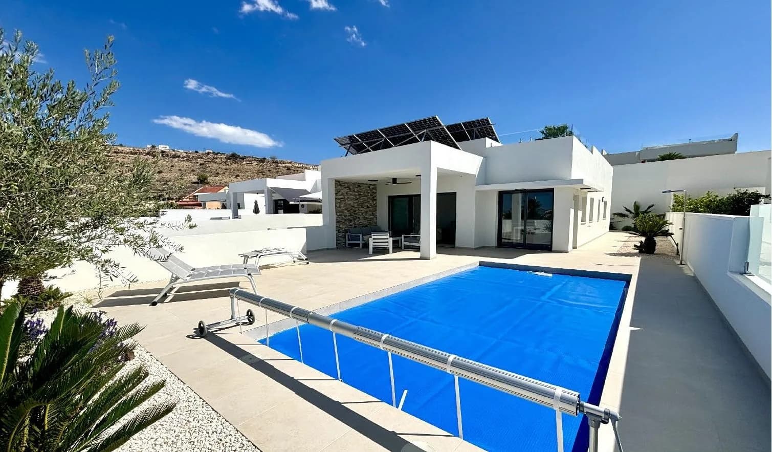 3 Bedroom Villa for Sale in Benijofar, Alicante