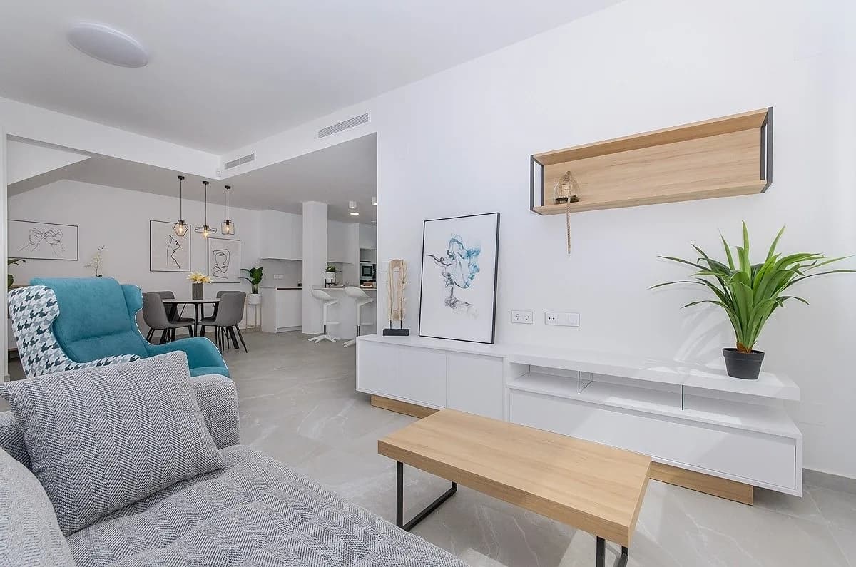 Bungalow met 2 slaapkamers te koop in San Miguel de Salinas, Alicante - Image 7