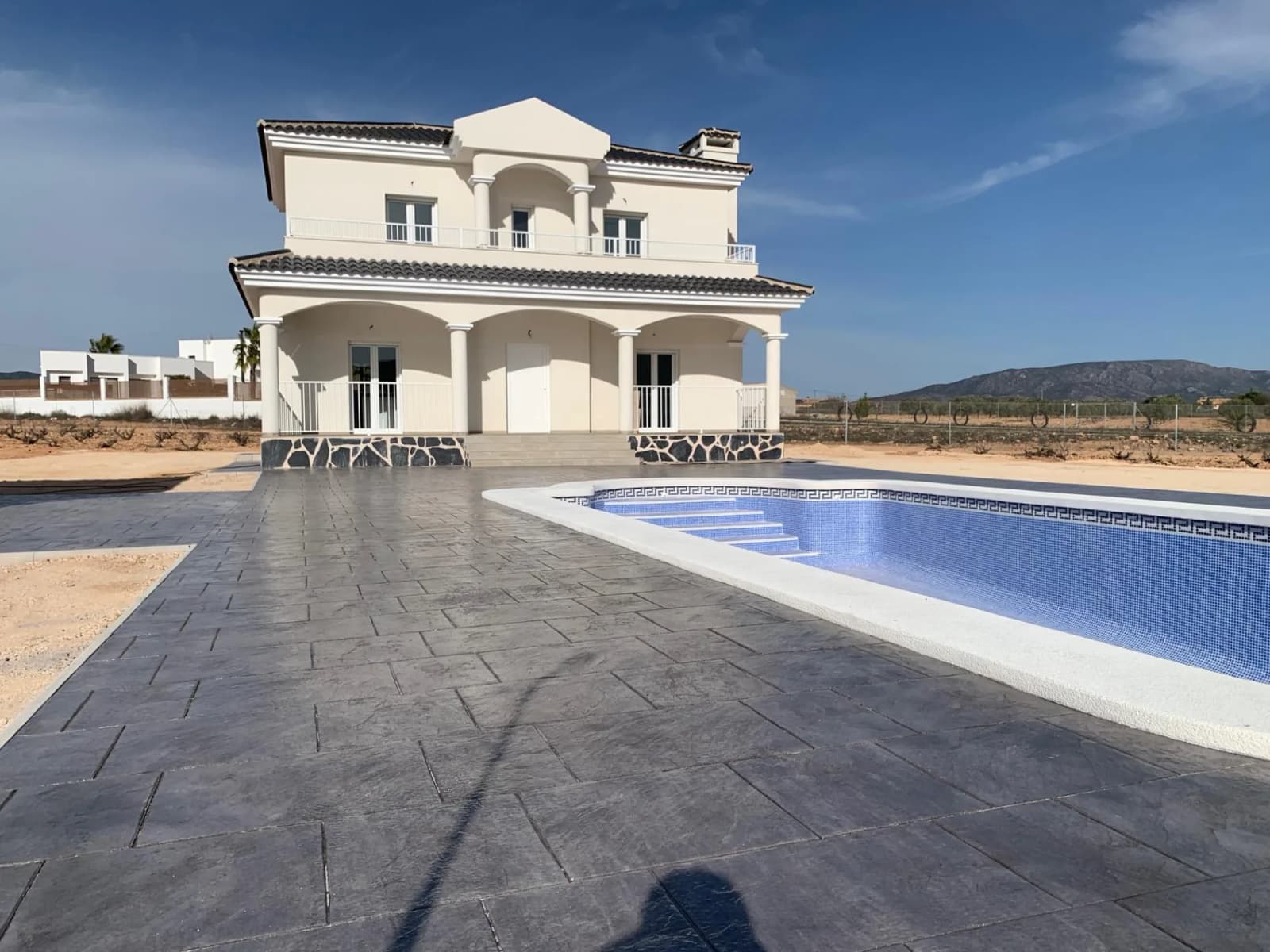 Villa met 4 slaapkamers te koop in Pinoso, Alicante - Image 6