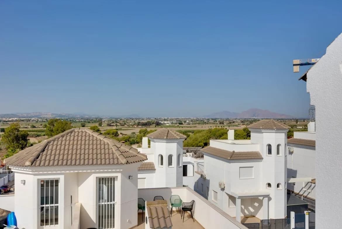 2 Bedroom Villa for Sale in San Fulgencio, Alicante - Image 5