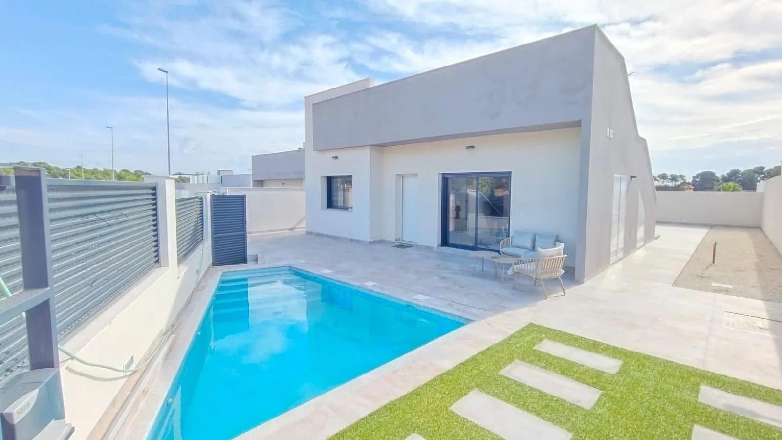 3 Bedroom Villa for Sale in Pilar de La Horadada, Alicante