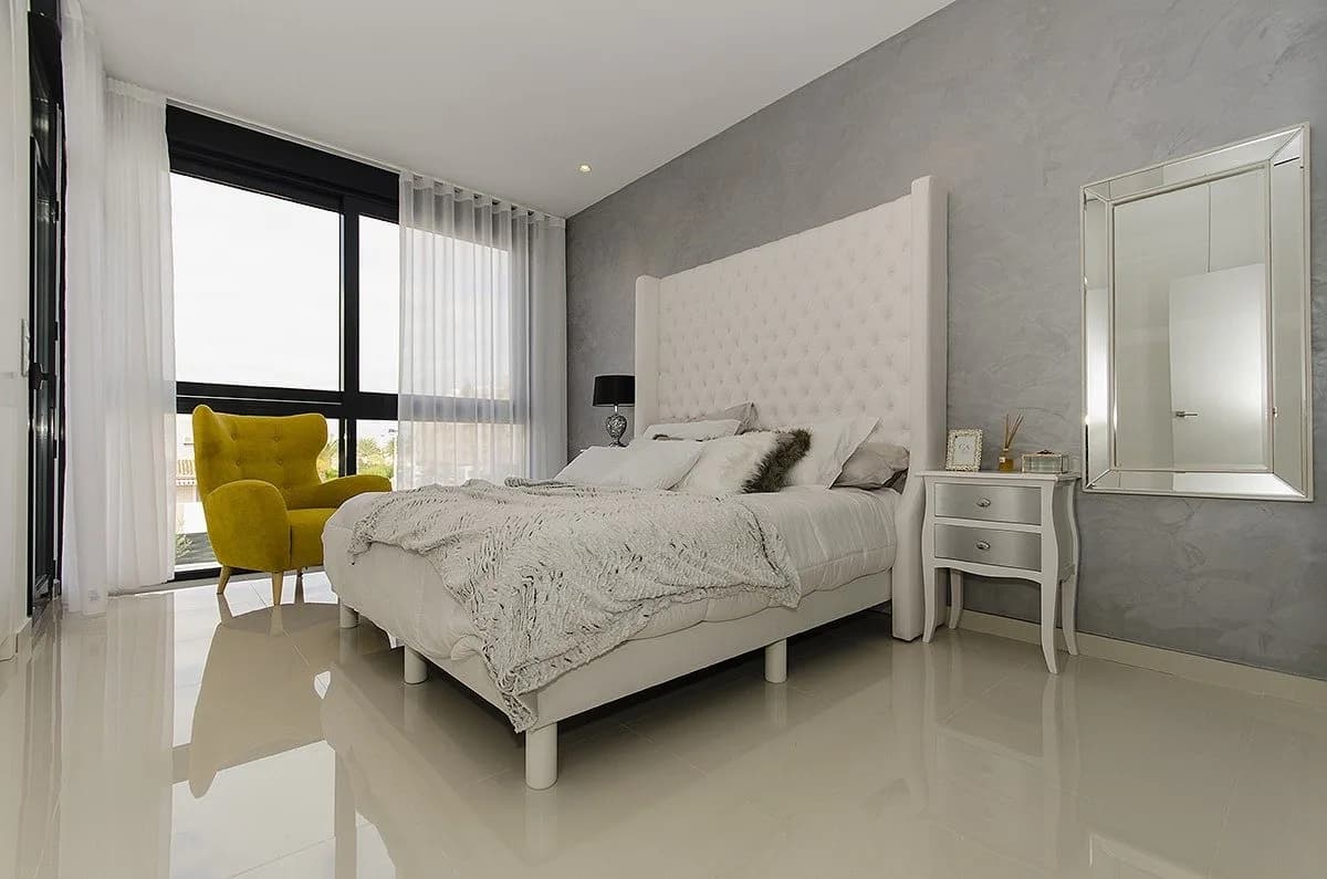 Villa z 4 sypialniami na sprzedaż w Orihuela Costa, Alicante - Image 7