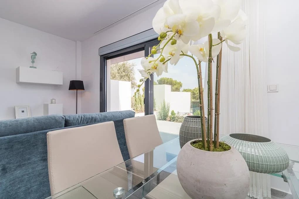 3 Bedroom Bungalow for Sale in Torrevieja, Alicante - Image 9