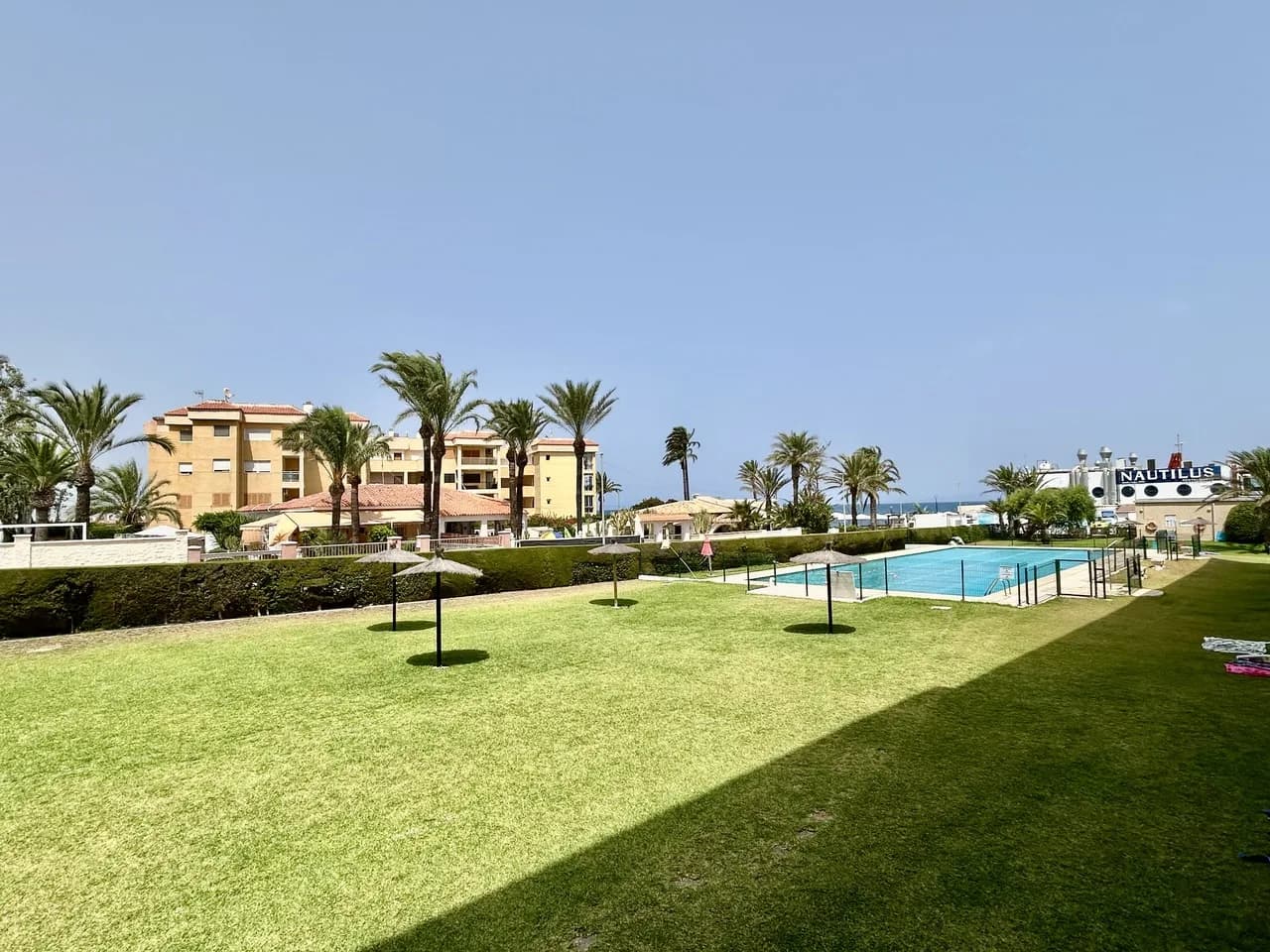 Apartment In Punta Prima - Image 3