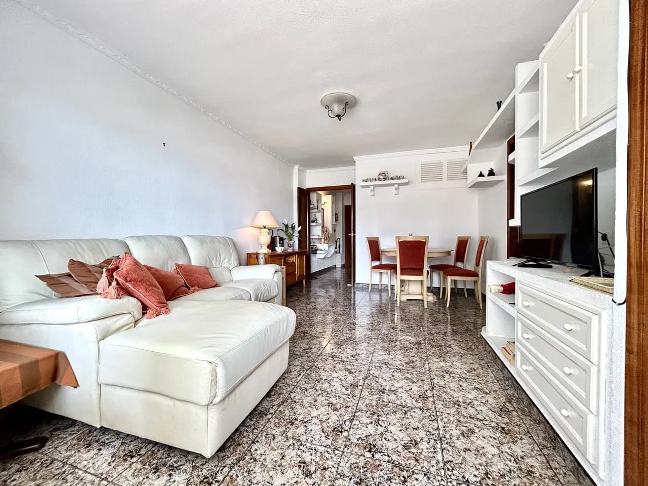 Apartment In Punta Prima - Image 5