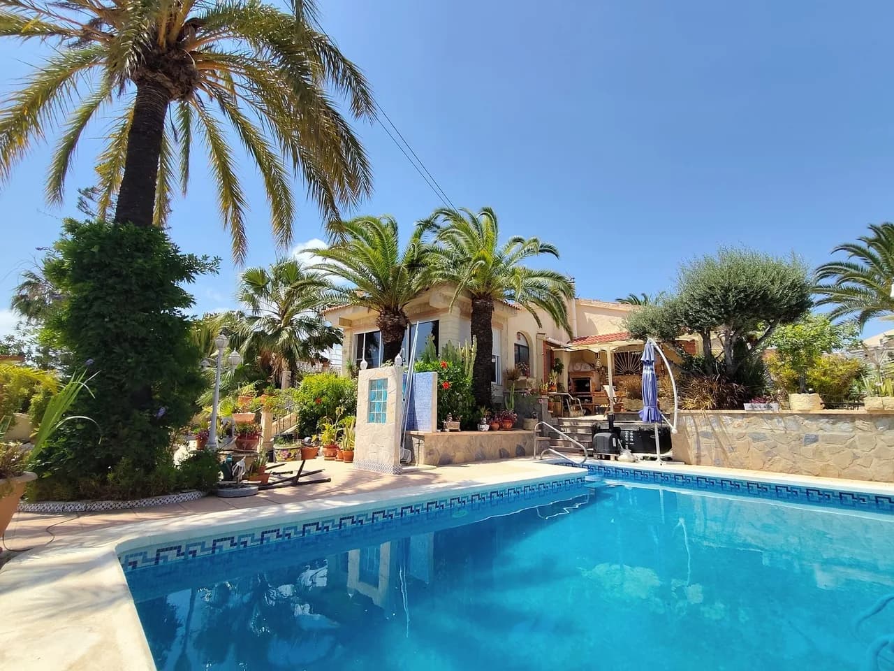 Villa de 3 dormitorios en venta en Ciudad Quesada, Alicante