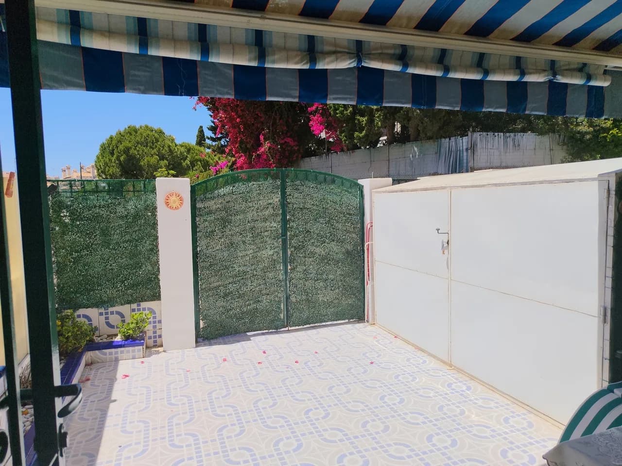 3 Bedroom Townhouse for Sale in La Zenia, Alicante - Image 3
