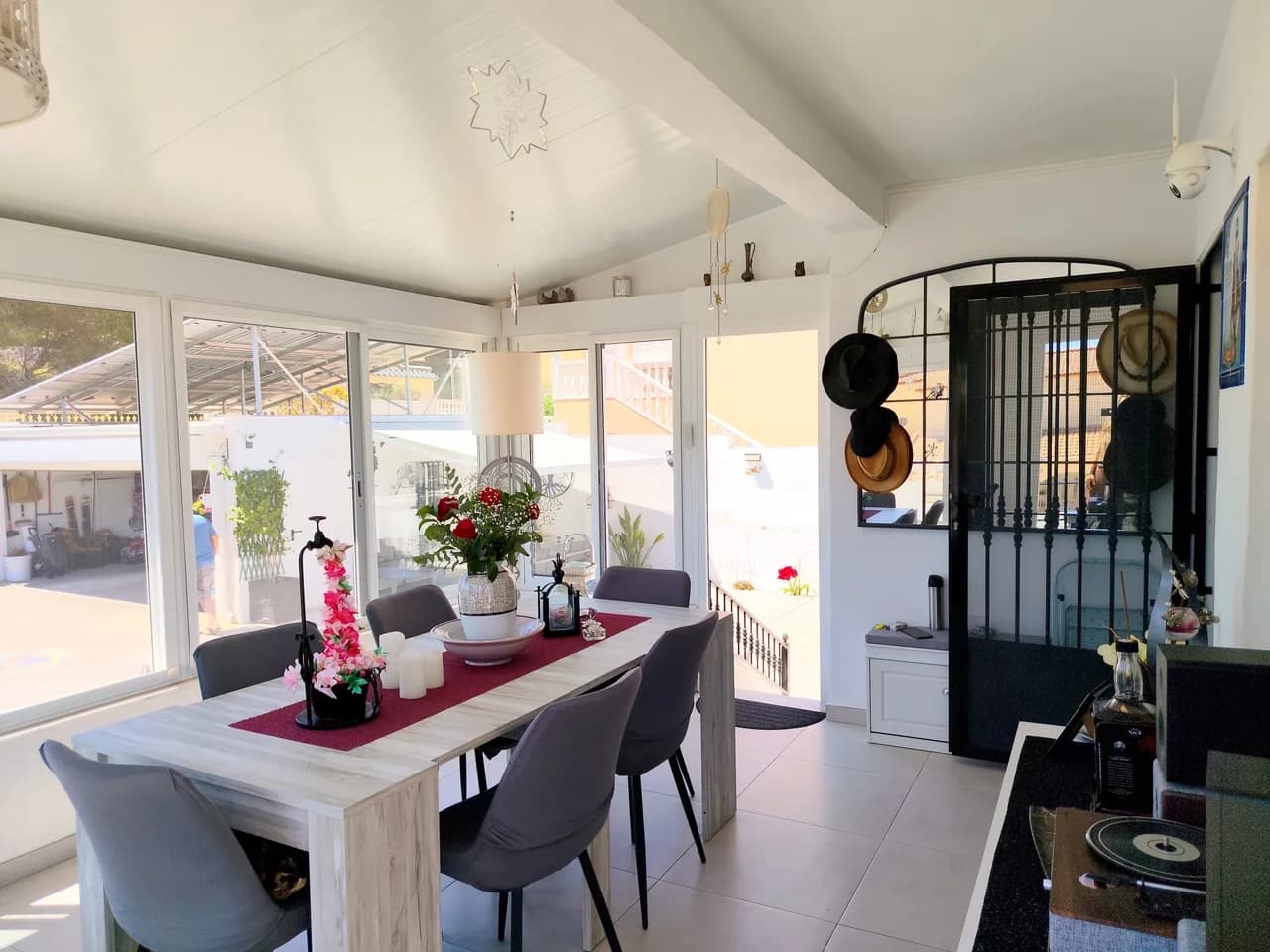 Villa met 3 slaapkamers te koop in Vista Bella Golf Resort, Alicante - Image 2
