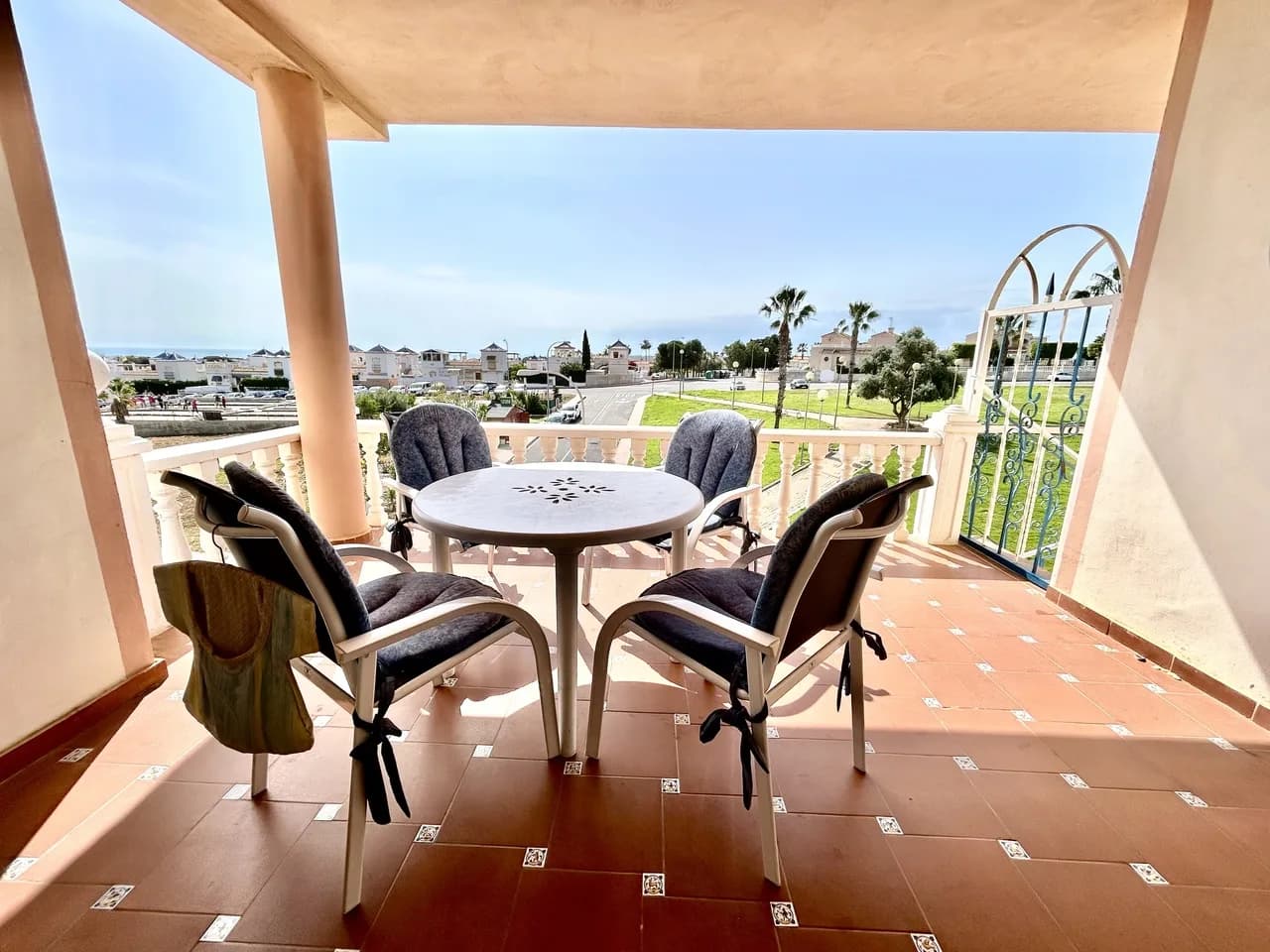 Apartment de 2 dormitorios en venta en Los Altos, Alicante - Image 7