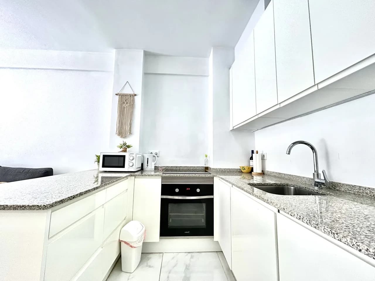 Apartment mit 2 Schlafzimmern zu verkaufen in La Zenia, Alicante - Image 8